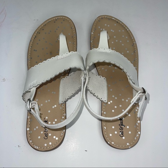 Cat & Jack White Ankle Strap Toe Thing Sandals Scalloped Edge - Picture 10 of 11